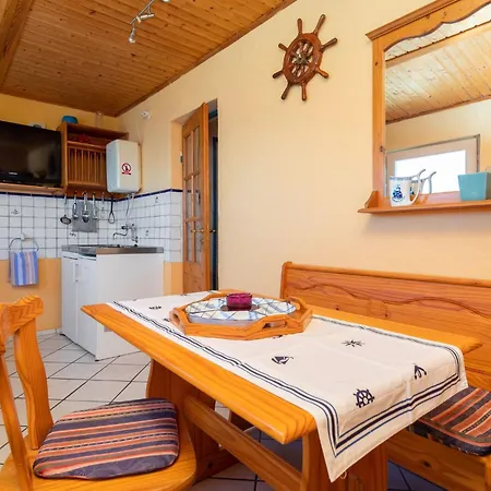 בית נופש Vue - Haus Am By Interhome ספליט